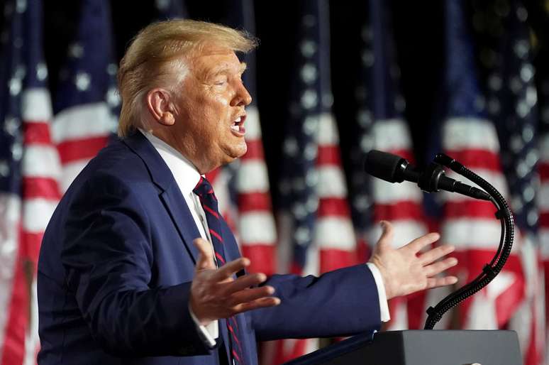 Presidente dos EUA, Donald Trump, discursa da Casa Branca para a convenção nacional do Partido Republicano
27/08/2020 REUTERS/Kevin Lamarque