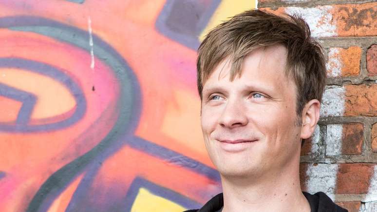 Mirco Wiegert (na foto) e seu amigo Lorenz Hampl estavam determinados a levar o projeto adiante, apesar dos obst&aacute;culos