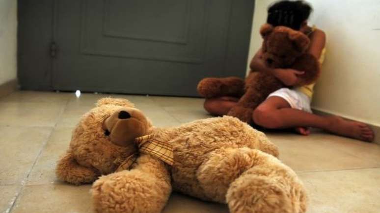 Exposição de vítimas de estupro tende a aumentar estigma em relação à criança e à família