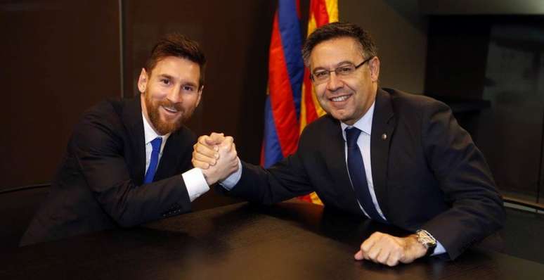 Contrato polêmico de Messi foi assinado em 2017 (Foto: Divulgação / Barcelona)