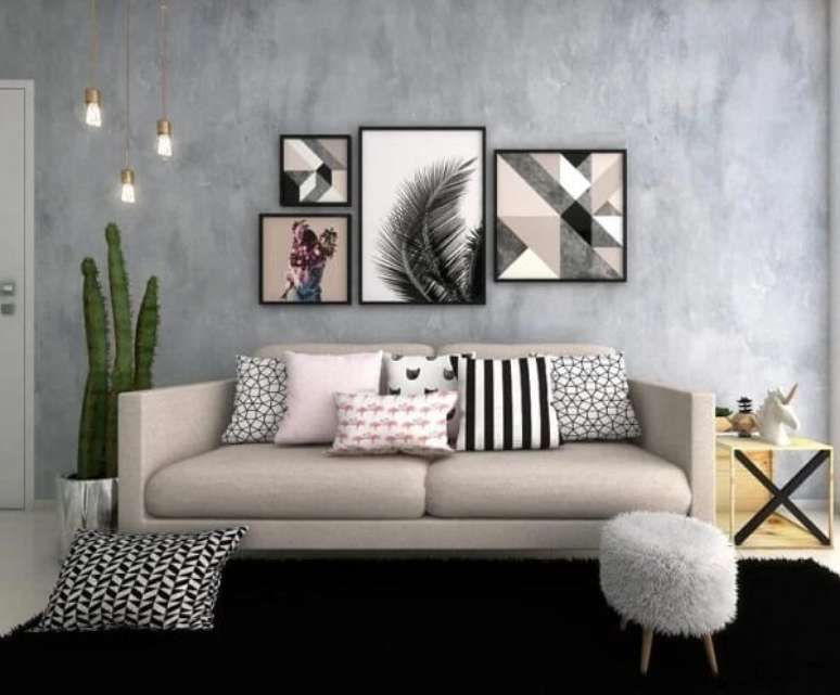 70- As plantas para sala podem ficar posicionadas ao lado do sof&aacute;. Fonte: Thamirez Magalh&atilde;es