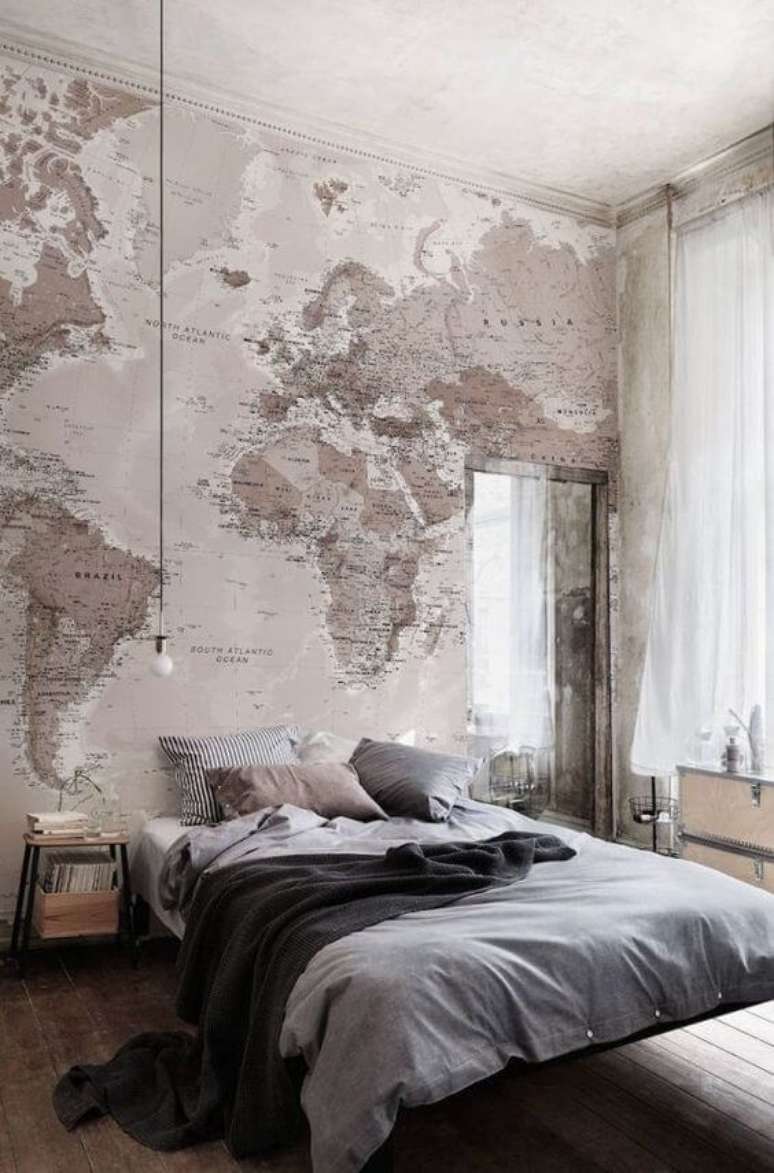36. Quarto com cama flutuante e papel de parede de mundo &ndash; Via: ElHombre