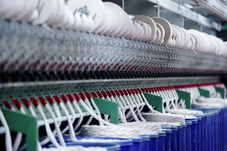Ind&uacute;stria processa algod&atilde;o nos EUA  REUTERS/Elijah Nouvelage