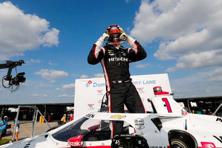 Josef Newgarden comemora vit&oacute;ria em Gateway 