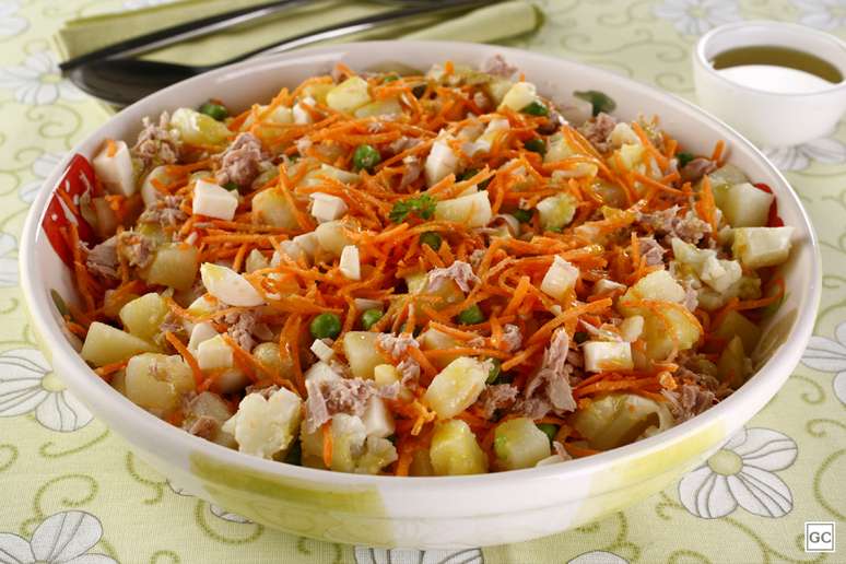 Guia da Cozinha - 7 saladas pr&aacute;ticas para provar e incluir no card&aacute;pio