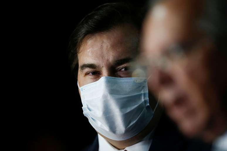 Maia e Guedes durante entrevista em Bras&iacute;lia
 11/8/2020 REUTERS/Adriano Machado