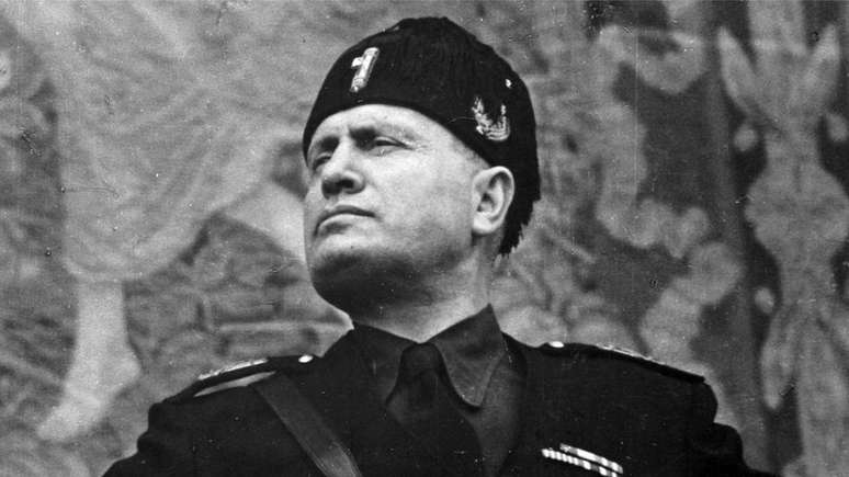 O ditador Benito Mussolini governou a Itália de 1922 a 1943