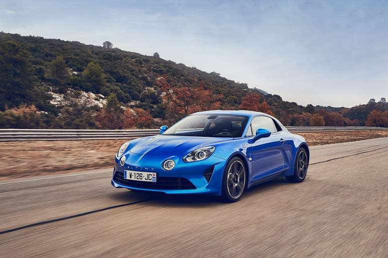 Alpine A110 é um esportivo bem conceituado que carrega a marca francesa na Europa.