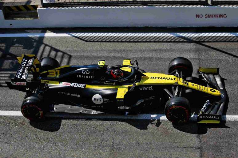 Esteban Ocon teve momento tenso no r&aacute;dio 