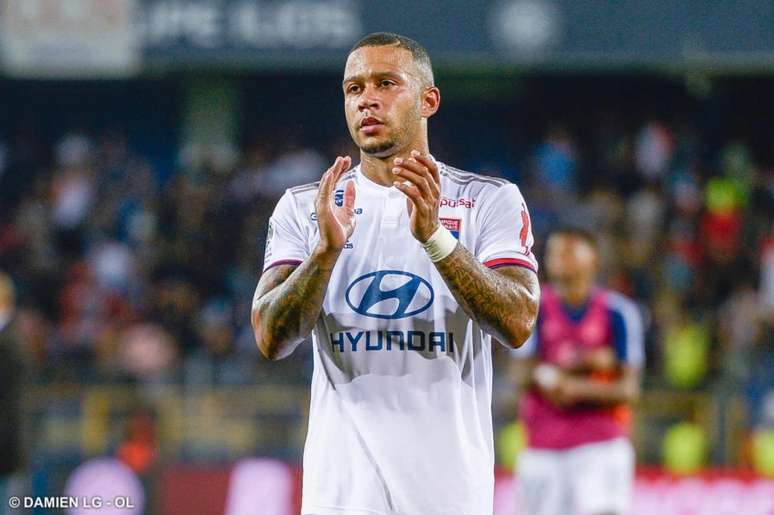 Depay é destaque do Lyon e alvo do Barcelona para substituir Suárez (Foto: Damien LG/Lyon)