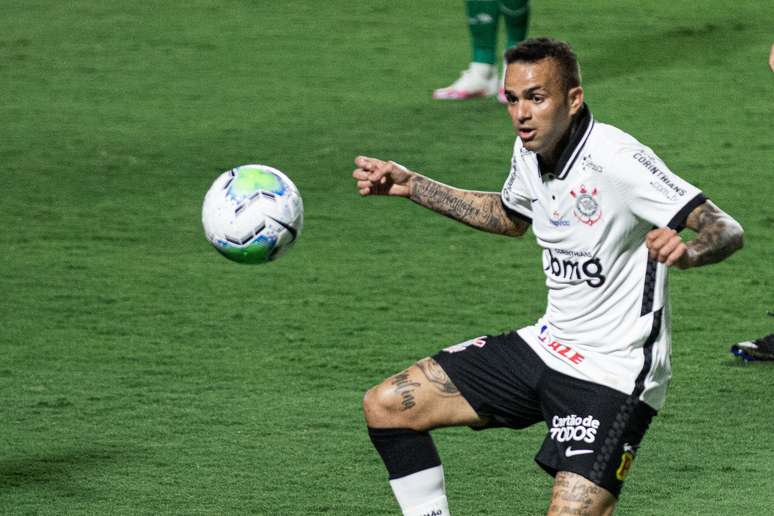 Luan é um dos jogadores do Corinthians com covid-19