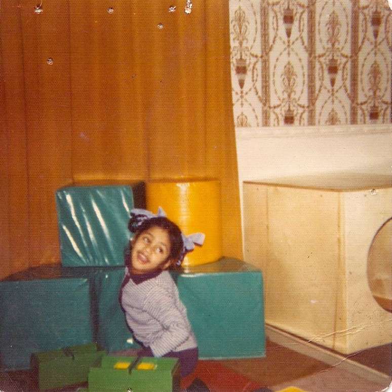 Kuli durante a inf&acirc;ncia