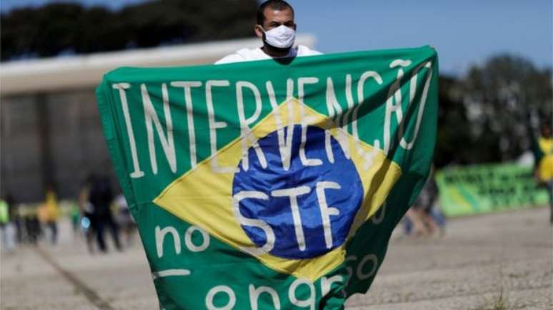 Manifestações organizadas por apoiadores de Bolsonaro pediam fechamento do Supremo e do Congresso Nacional.