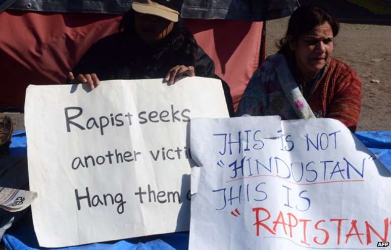 Campanhas pelo combate ao estupro são uma constante no país desde 2012