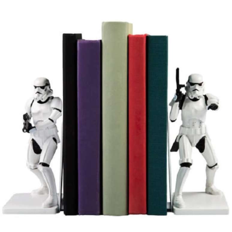 30. Aparador de livros geek para os amantes do filme Star Wars. Fonte: Pinterest