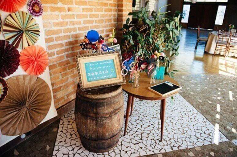 11- Decora&ccedil;&atilde;o de casamento r&uacute;stico rom&acirc;ntico