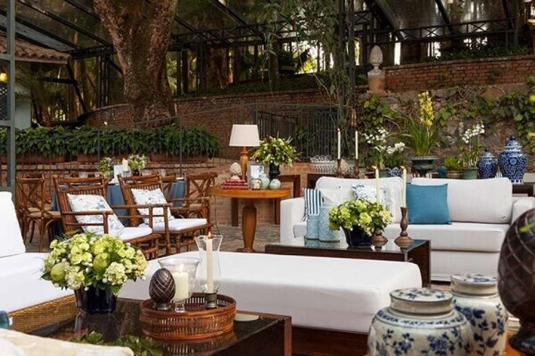 29- &Aacute;rea de conviv&ecirc;ncia personalizada para decora&ccedil;&atilde;o de casamentos r&uacute;sticos