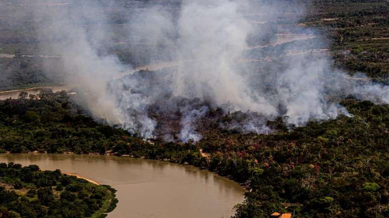 Fumaça intensa no Pantanal