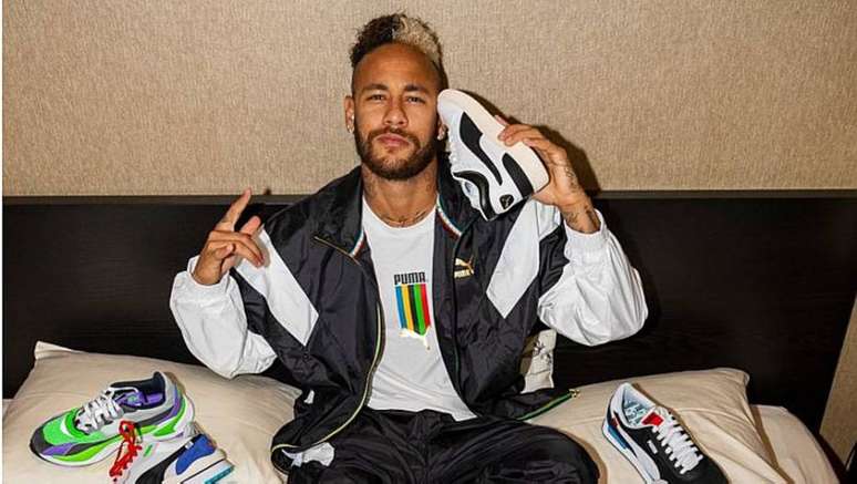 Neymar assina com a Puma duas semanas após encerrar contrato de 15 anos com a Nike.