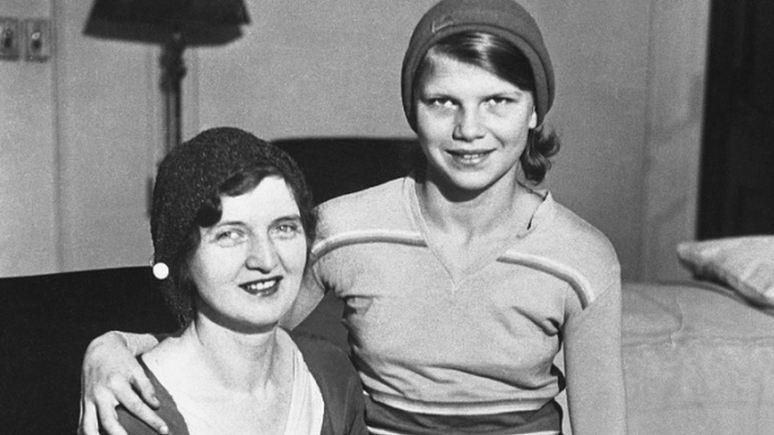 Nan Britton e sua filha Elizabeth Blaesing, concebida com o presidente Warren Harding