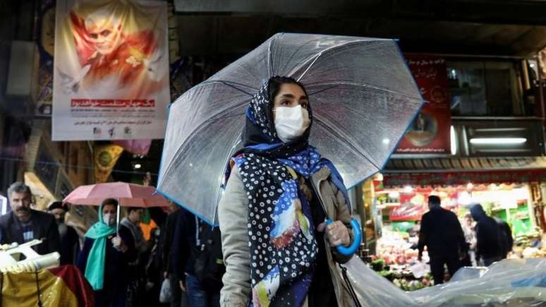 A situa&ccedil;&atilde;o econ&ocirc;mica no Ir&atilde; foi agravada pelas san&ccedil;&otilde;es americanas