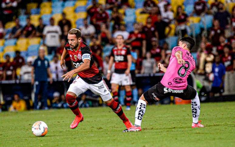 No último encontro, o Flamengo faturou a Recopa Sul-Americana diante do Del Valle (Foto: Marcelo Cortes / CRF)