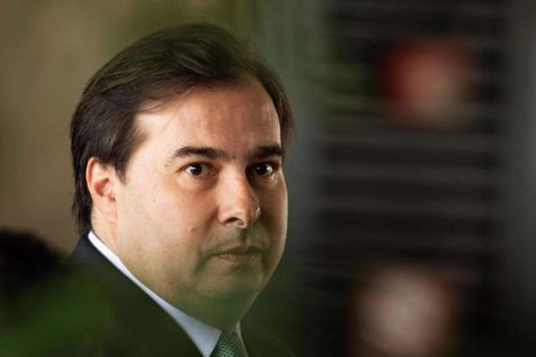 Rodrigo Maia esteve em posse de Fux, que também está com o vírus