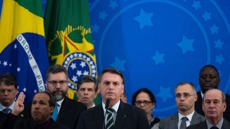 Em abril, Bolsonaro fez o pronunciamento contra Moro acompanhado de seus ministros