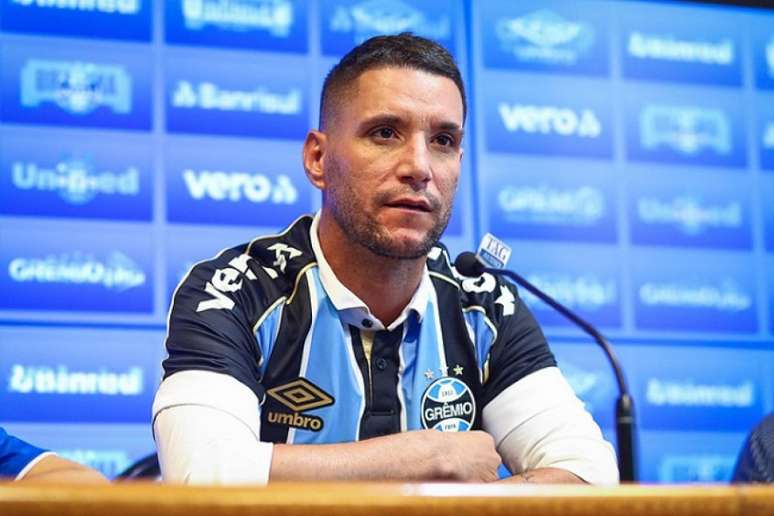 Thiago Neves teve uma rápida passagem pelo Grêmio em 2020 (Foto: Lucas Uebel/Grêmio FBPA)