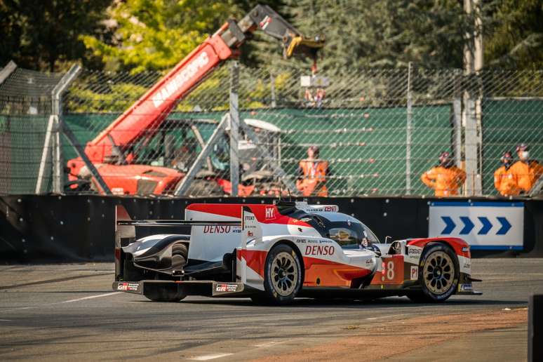 O Toyota #8 liderou com folga o TL2 em Le Mans 