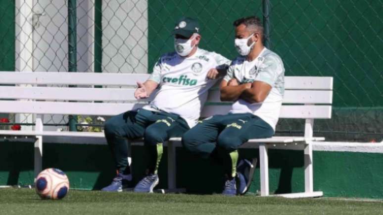 Antônio Mello e Daniel Gonçalves (Foto: César Greco/Palmeiras)