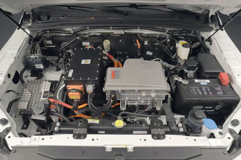 Motor el&eacute;trico da picape iEV330P entrega 150 cv de pot&ecirc;ncia e 330 Nm de torque.