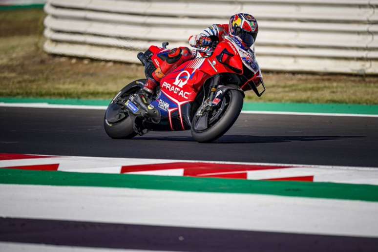 Jack Miller abandonou a corrida ainda no início 