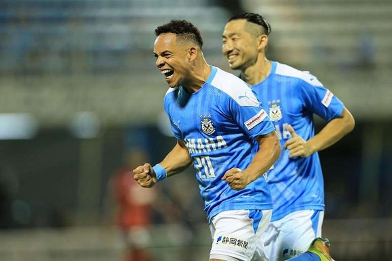 Lulinha quer o acesso para a J-League (Foto: Divulgação / Jubilo Iwata)