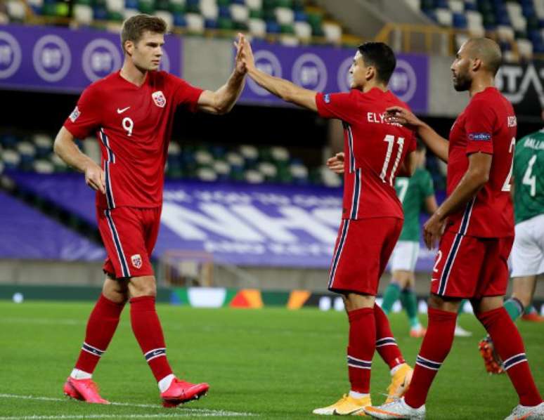 Sorloth quer aproveitar altura e velocidade para ter sucesso no futebol alemão (PAUL FAITH / AFP)