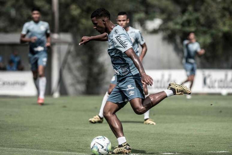 Lucas Sena deve ser titular na estreia do Santos pelo Brasileirão Sub-20 (Foto: Ivan Storti/Santos)