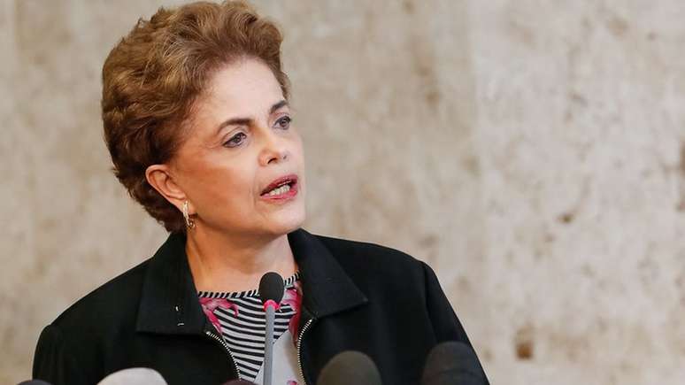 Impeachment de Dilma Rousseff fez com que possibilidade de queda de um governante se tornasse mais concreta, avaliam especialistas