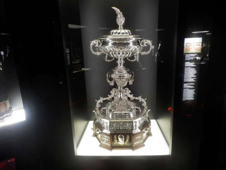 Troféu Ramón de Carranza, torneio que tem o nome do estádio espanhol, inaugurado em 1955 (Crédito: reprodução)