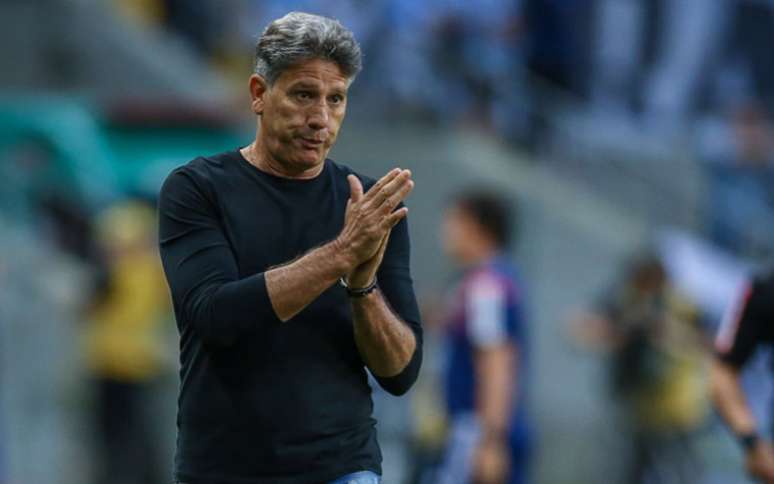 Grêmio elimina São Paulo e vai em busca do hexacampeonato
