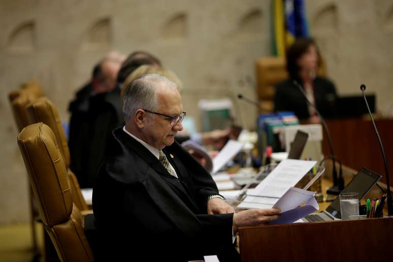 Ministro Edson Fachin durante sessão do STF em Brasília-- ele é relator de caso envolvendo refinarias da Petrobras. Foto tirada em 20 de setembro de 2017. REUTERS/Ueslei Marcelino