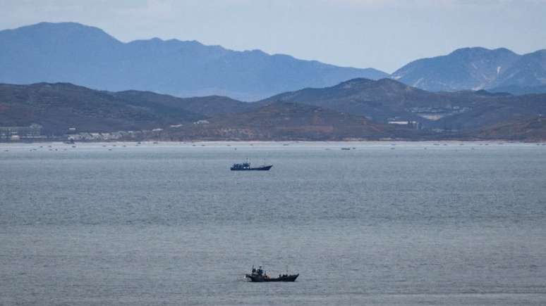 A ilha sul-coreana de Yeonpyeong fica perto da fronteira com a Coreia do Norte