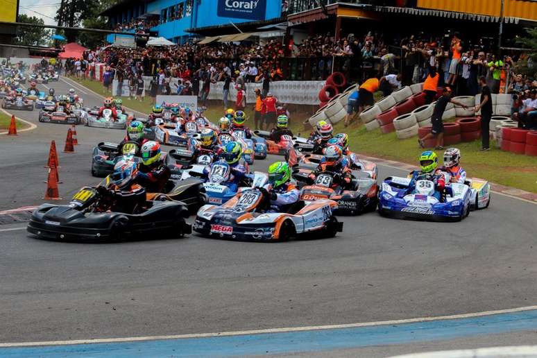 Largada das 500 Milhas de Kart em 2019 