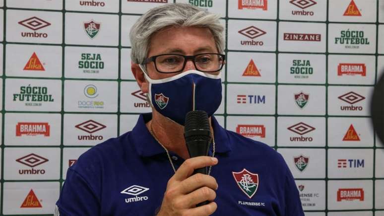 Odair Hellmann lamenta mais uma eliminação em mata-matas sob o comando do Fluminense (LUCAS MERÇON / FLUMINENSE)