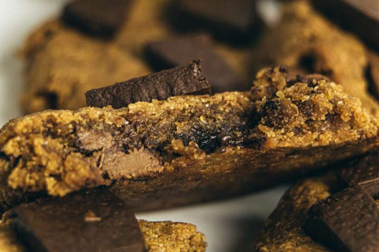 Guia da Cozinha - Cookie vegano sem lactose e sem gl&uacute;ten perfeito para o lanche!