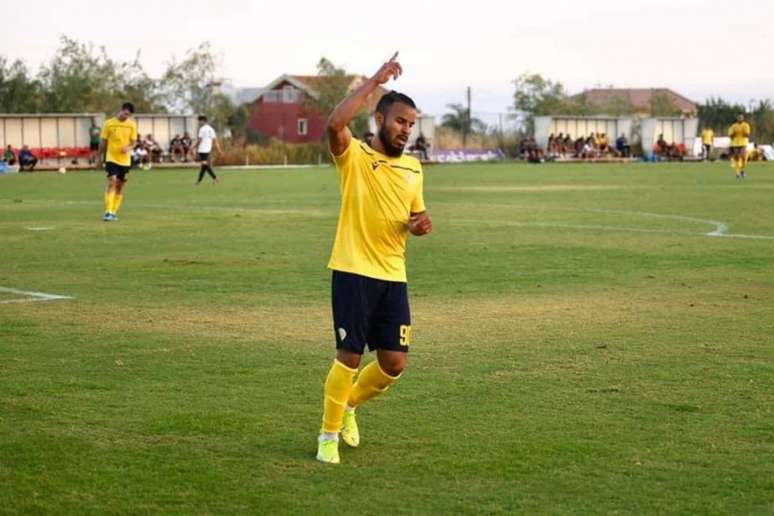 Danilo é o destaque do AEL Limassol (Foto: Divulgação)