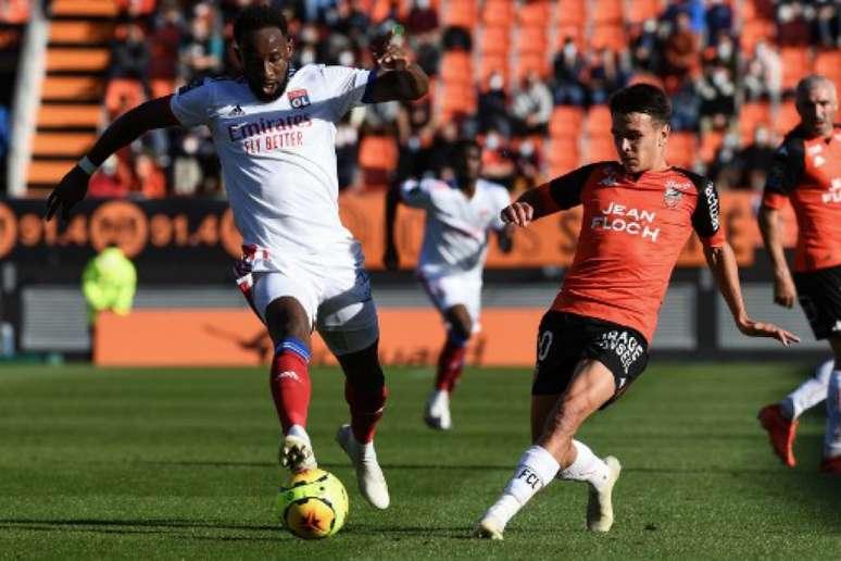 Lyon decepciona mais uma vez no Campeonato Francês e empata com Lorient (Foto: Philippe LOPEZ/AFP)