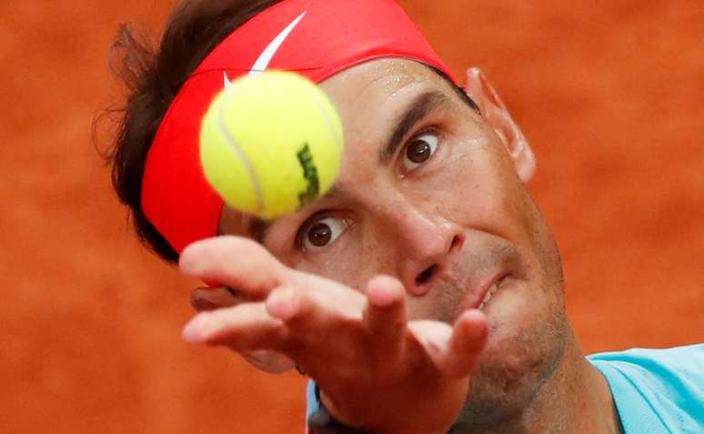 O tenista espanhol Rafael Nadal durante partida contra o bielorrusso Egor Gerasimov, pelo torneio de Roland Garros. 28/9/2020 REUTERS/Gonzalo Fuentes