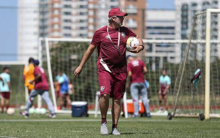 Odair Hellmann promove mudanças técnicas na equipe (Foto: LUCAS MERÇON / FLUMINENSE F.C.)