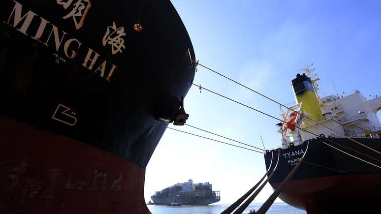 O 'reshoring' se caracteriza pela aproximação entre produção e mercados consumidores, que reduz custo financeiro e ambiental do frete