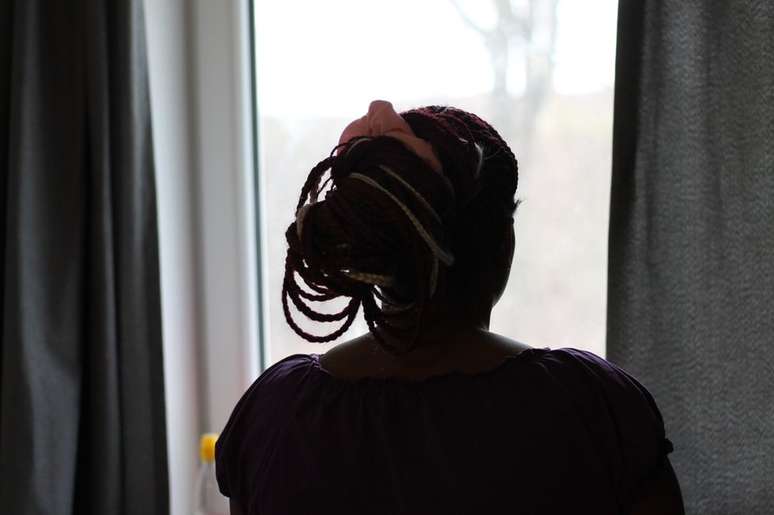 A nigeriana Rose dormiu na casa de uma ativista quando realizou aborto
